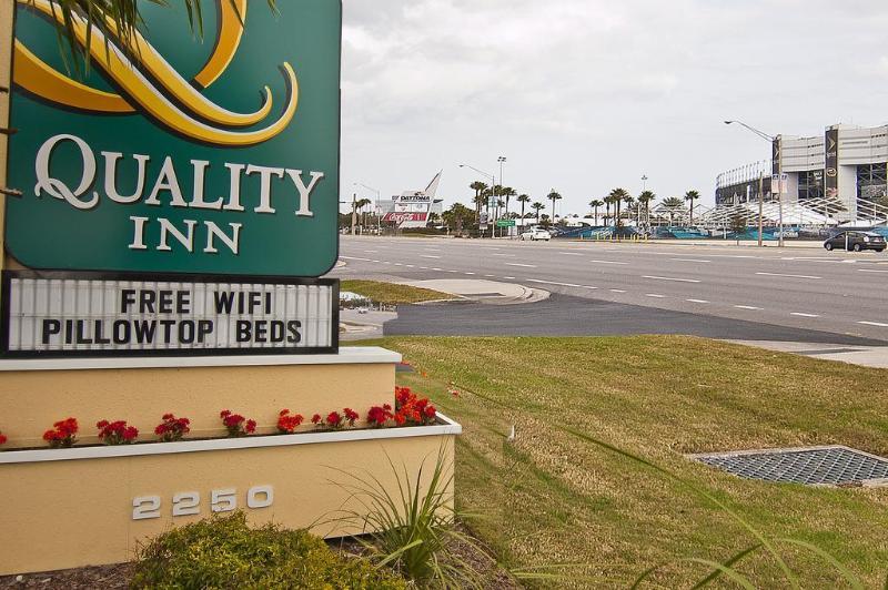 Quality Inn Daytona Speedway - I-95 Daytona Beach Luaran gambar